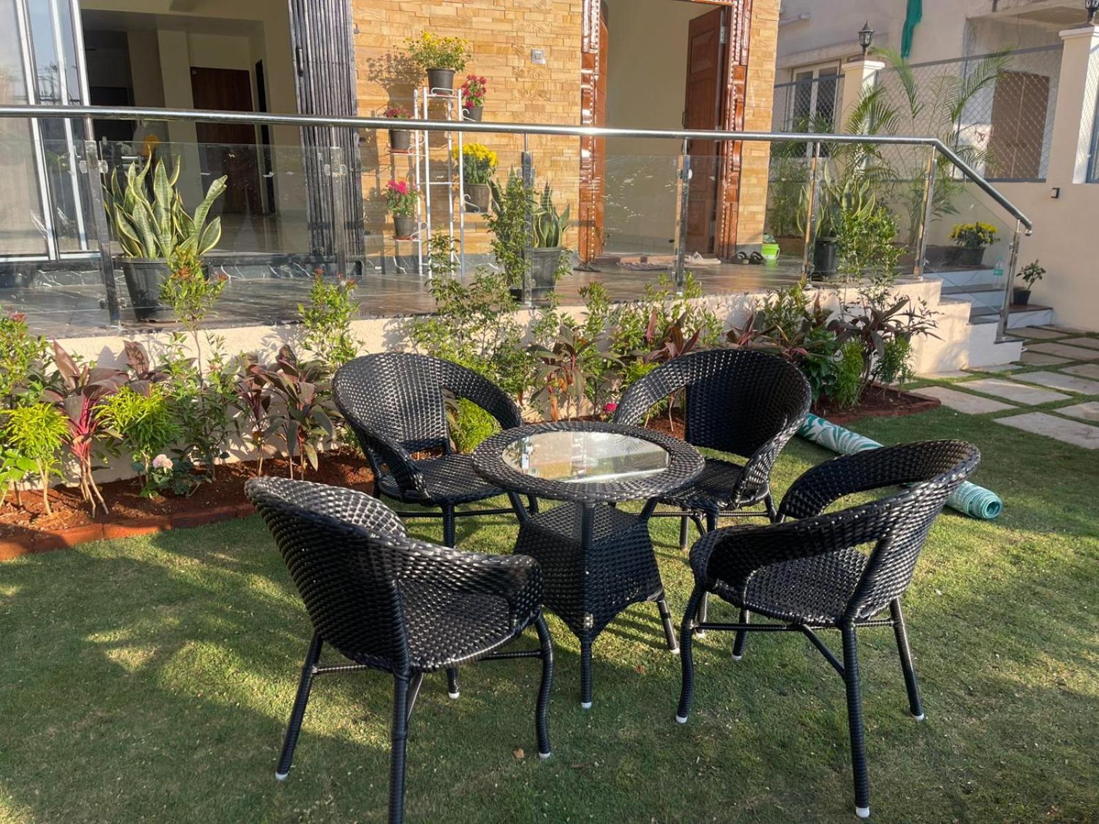 לונבלה Mannat Villa With Swimming Pool And Garden מראה חיצוני תמונה