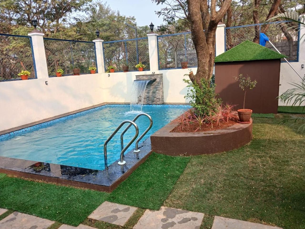 לונבלה Mannat Villa With Swimming Pool And Garden מראה חיצוני תמונה